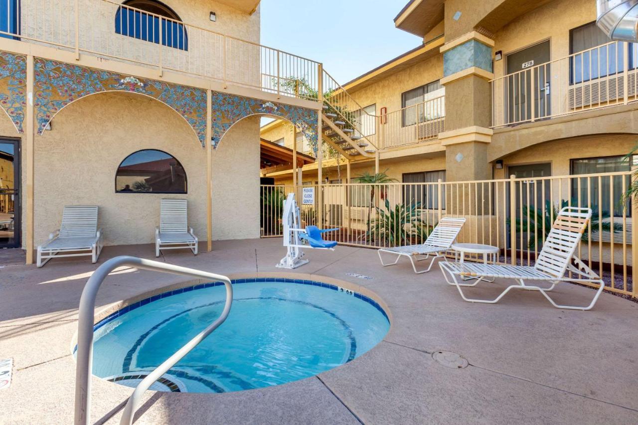 Laquinta Inn Phoenix - Arcadia Bagian luar foto
